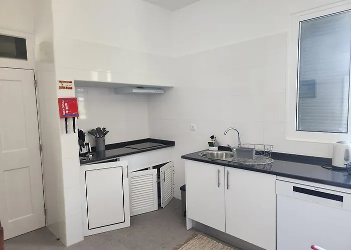 Oscar House Free Parking Дом отдыха Сан-Висенти